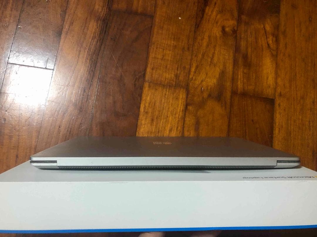 【ジャンク品】Microsoft Surface Laptop シルバー 本体