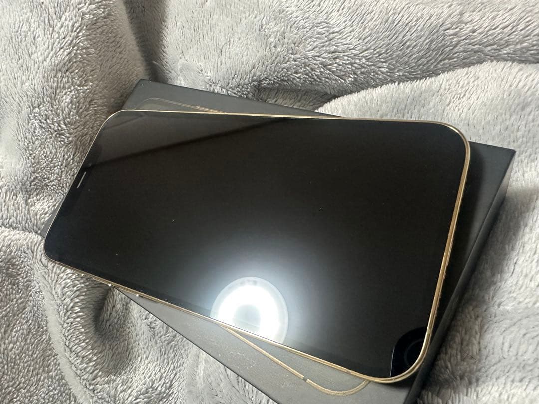 【超美品】iPhone 12 pro ゴールド 256GB 箱付き