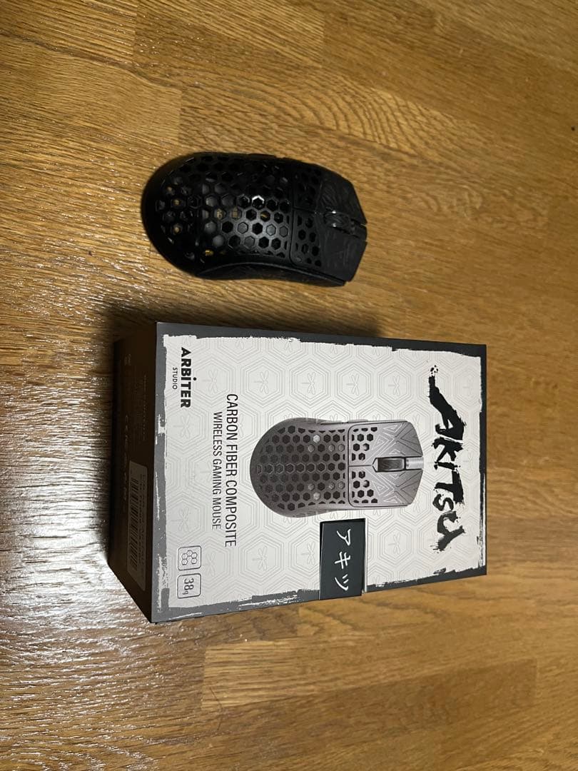 AKITSA ARBITER カーボンファイバー マウス