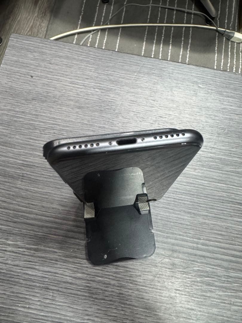 Apple iPhone 8 スペースグレー 本体64GB シムフリー12-1