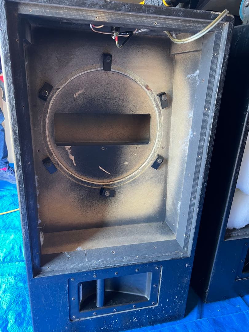 Martin Audio 215 mk3 エンクロージャーのみ 38cm×2発②