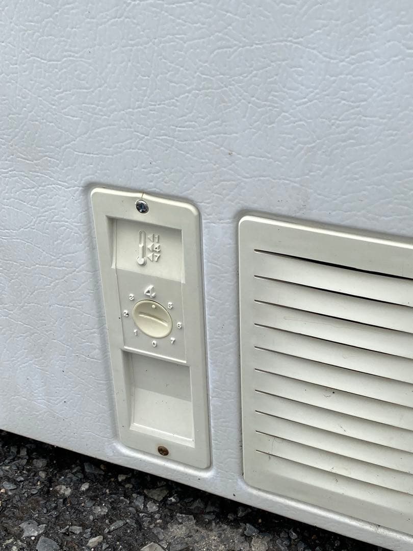 冷凍ストッカー　W800×D600×H880 100V