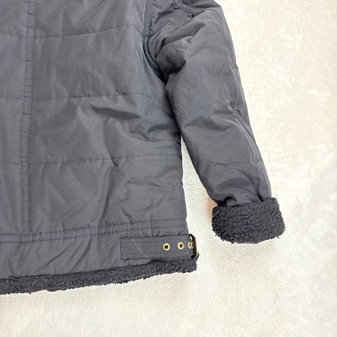 アヴィレックス　中綿ジャケット　ブラック　Lサイズ　美品