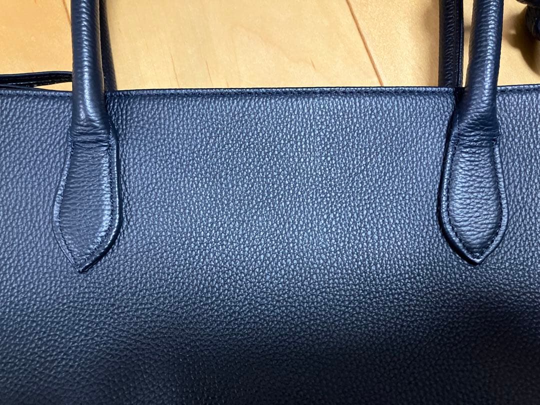 【美品】バーニーズニューヨーク ネイビー レザー トートバッグ