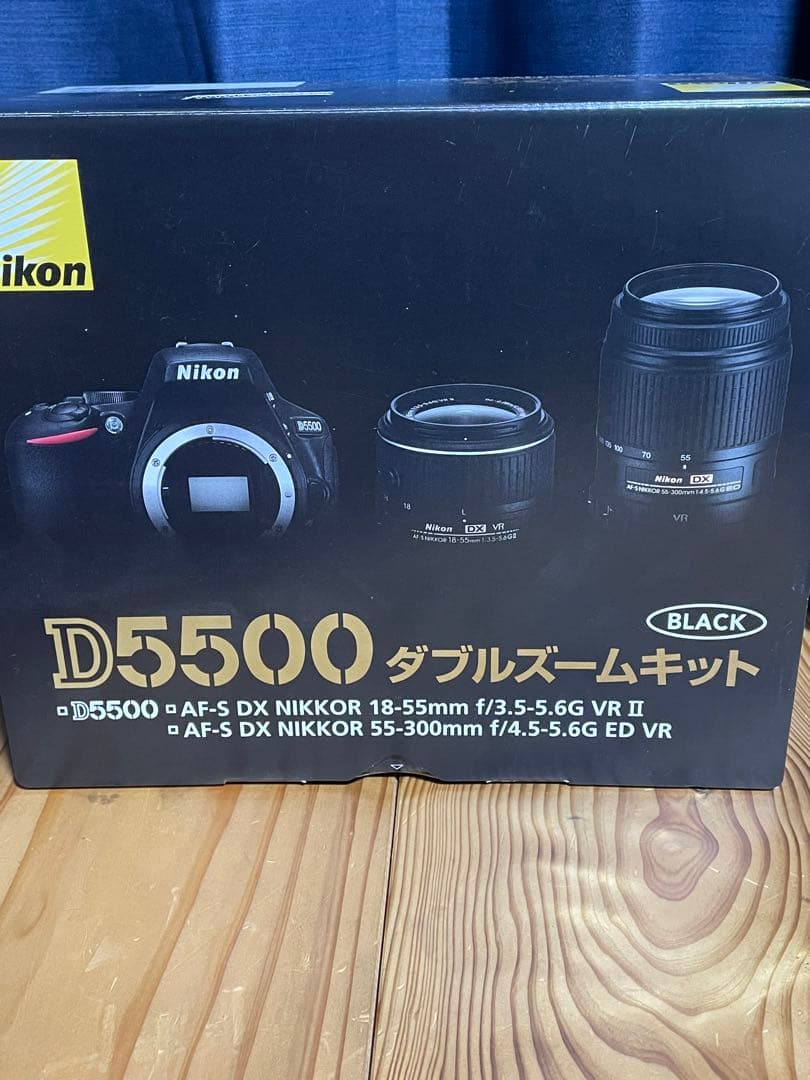 ニコン　D5500 ダブルズームキット