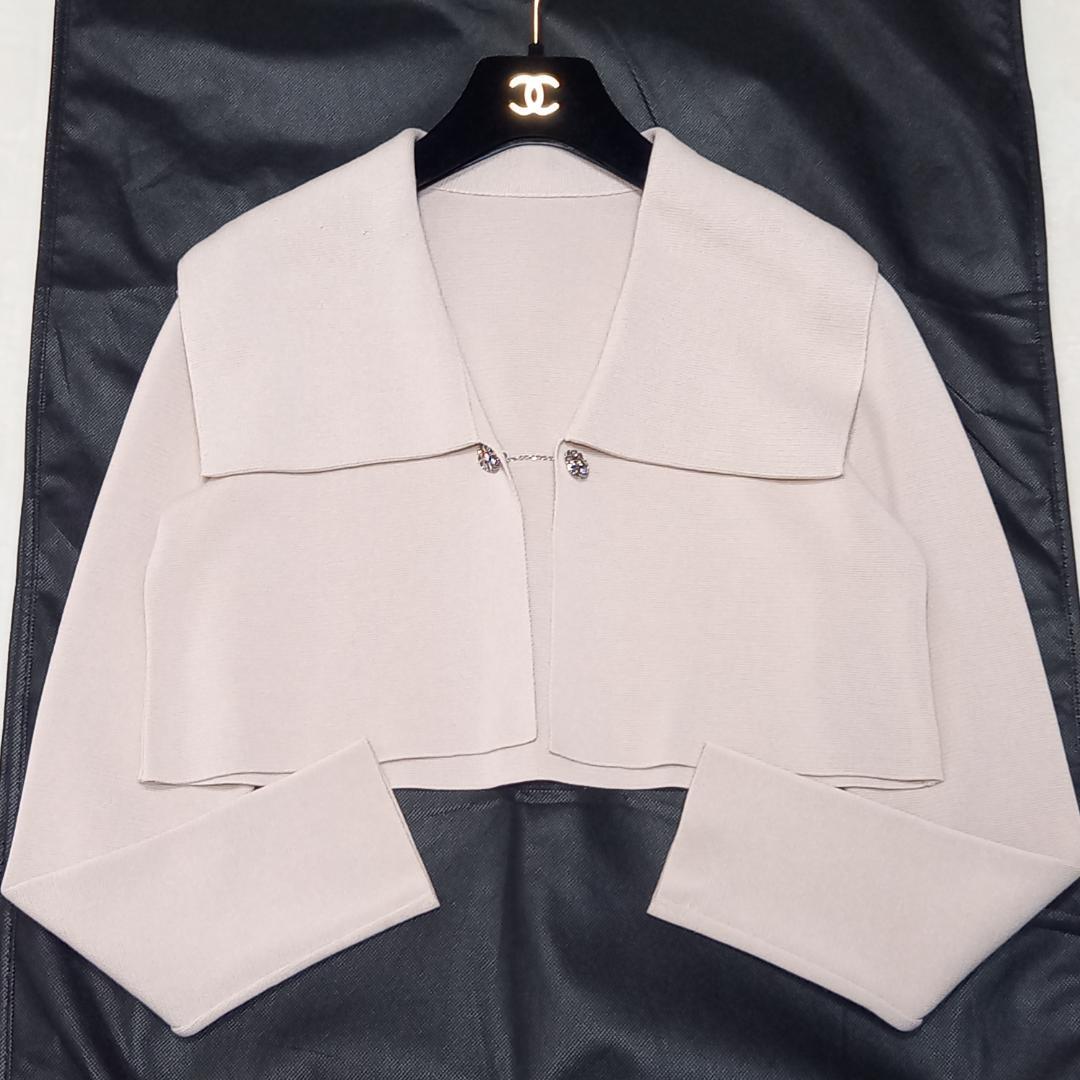 極美品✨6.7万 FOXEY レディジャケット ボレロ ジュエルボタン 38