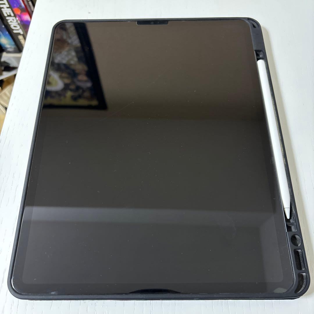 k*m様 iPadPro第5世代256GBWiFicelluler+Applep