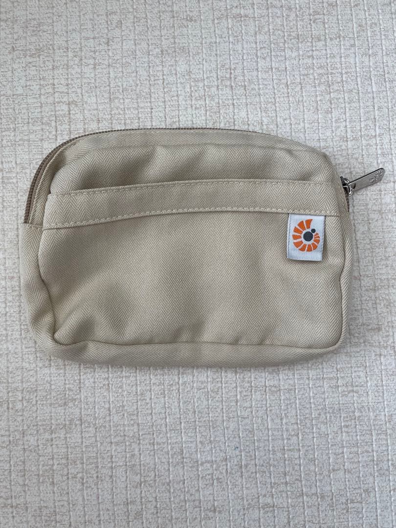 ergobaby エルゴベビー　抱っこ紐　メッシュ　ベージュ