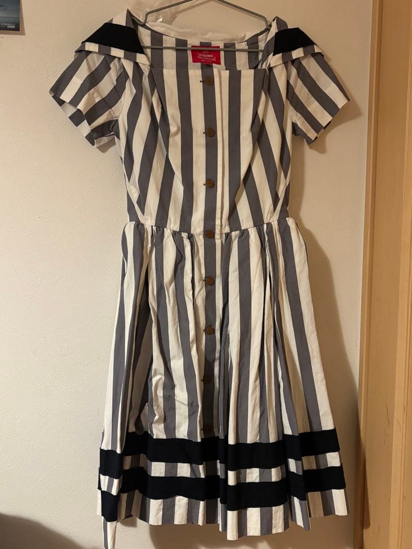 vivienne westwood ヴィヴィアンウエストウッド　ボーダーワンピ