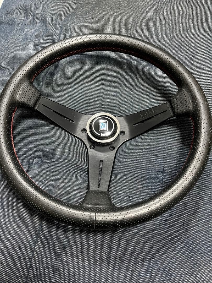 Nardi ステアリングホイール 3スポーク　径35mm