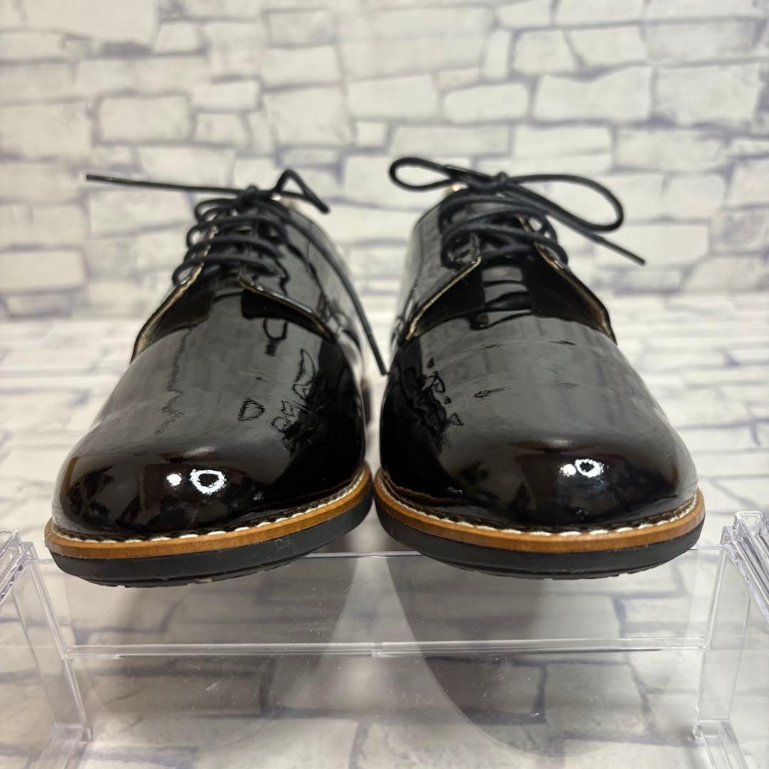 未使用級 asics pedala ペダラ エナメル レザーシューズ 黒