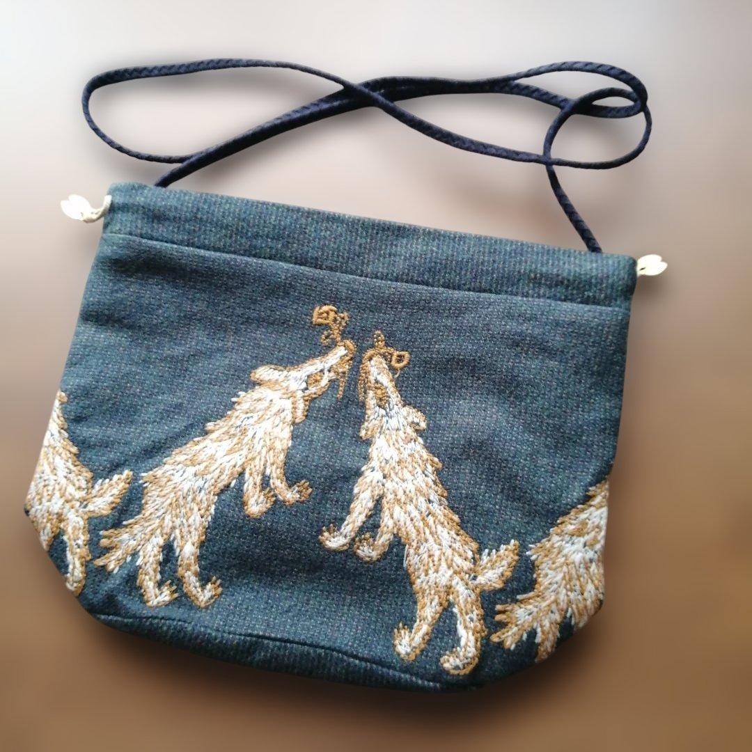 新品　ミナペルホネン　wolf&flower　ポシェット　クリスマスカード付