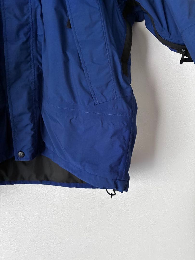 MOUNTAIN HARD WEAR CONDUIT マウンテンパーカー