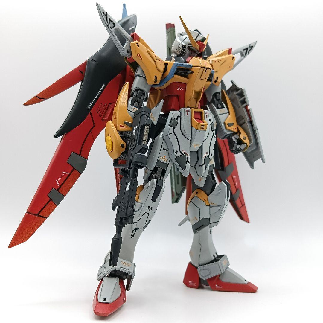 HGCE 1/144 デスティニーガンダム　ハイネ専用機イメージ塗装完成品