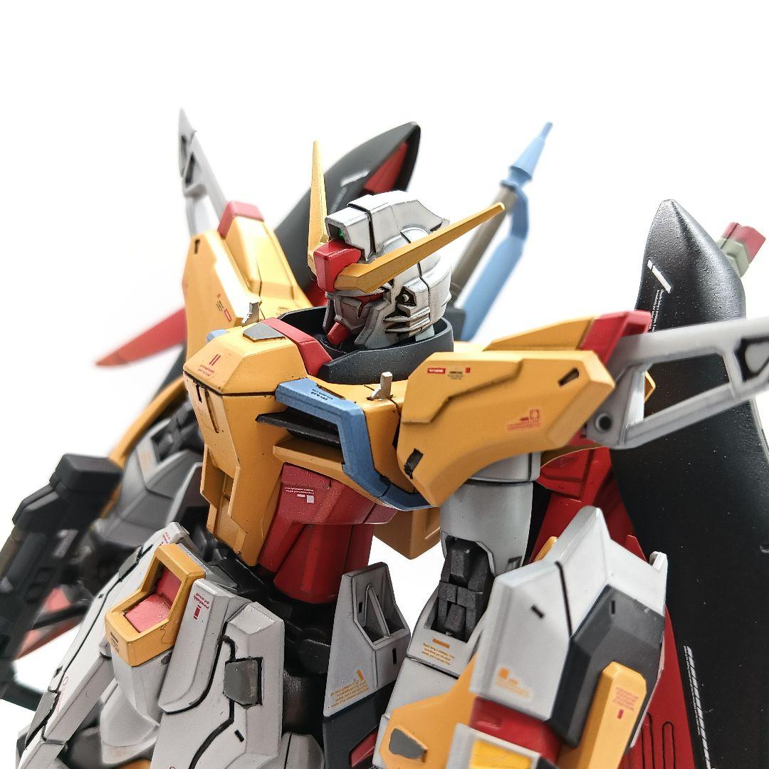 HGCE 1/144 デスティニーガンダム　ハイネ専用機イメージ塗装完成品