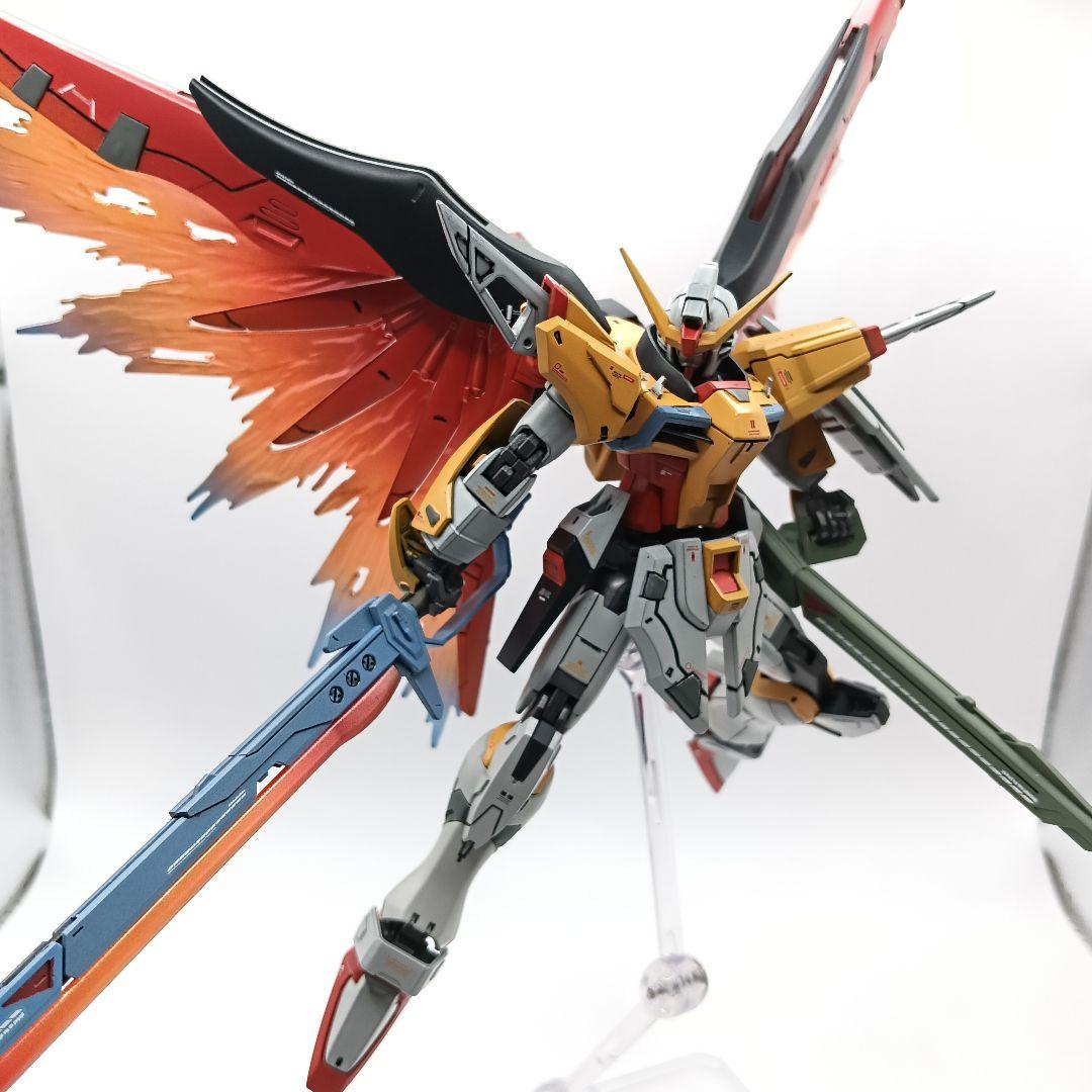 HGCE 1/144 デスティニーガンダム　ハイネ専用機イメージ塗装完成品