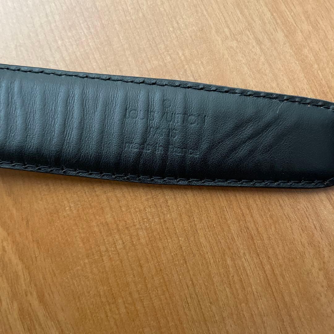 LOUIS VUITTON ブラックレザー ベルト　エピ