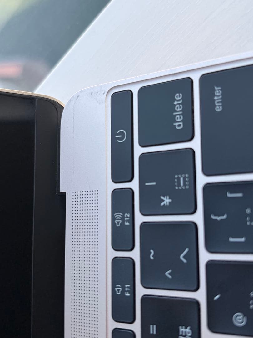 Apple MacBook 12インチ　ゴールド