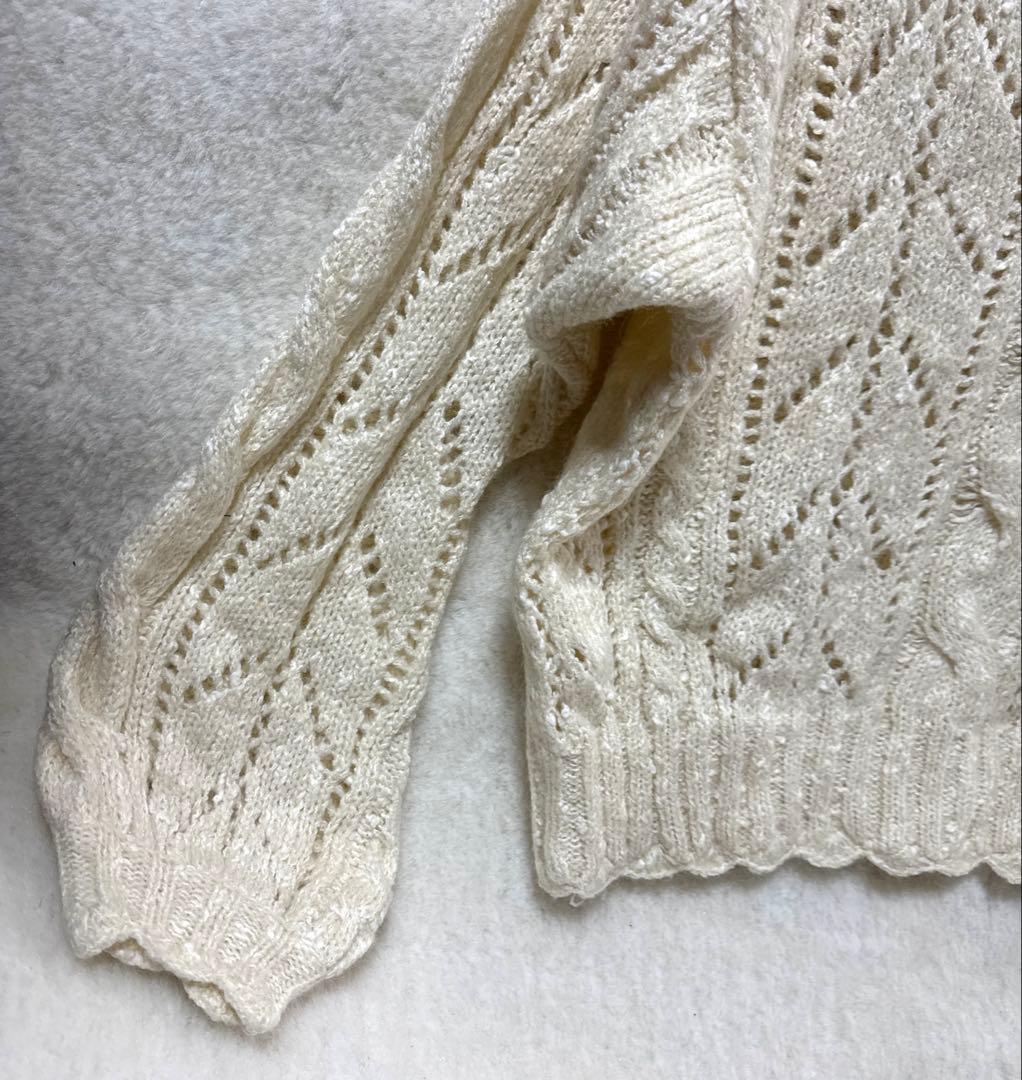 リズリサ　ケーブル編み　ニット 長袖　背中リボンが可愛い　M