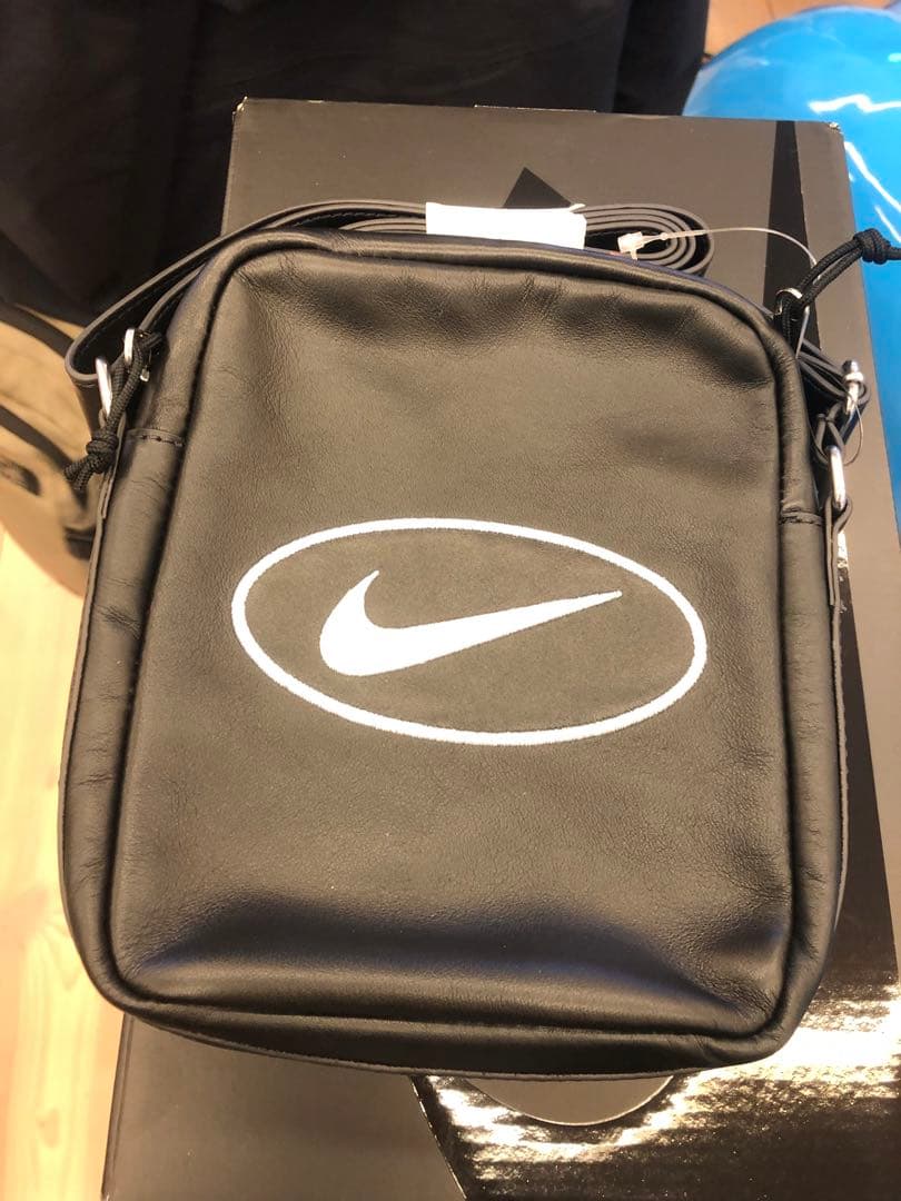 バッグ Supreme x Nike Leather Shoulder BagBlack