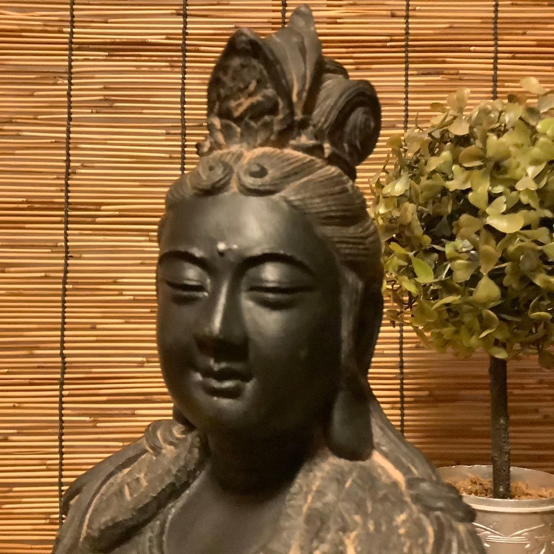 古玩・石像「観音菩薩胸像」仏教美術・観音経・般若心経・功徳・石彫り