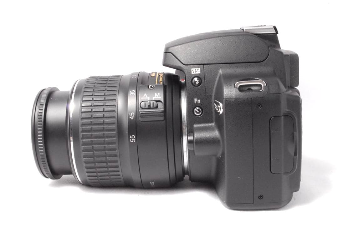 美品✨おまけ多数✨入門モデル✨Nikon D40✨一眼レフカメラ✨