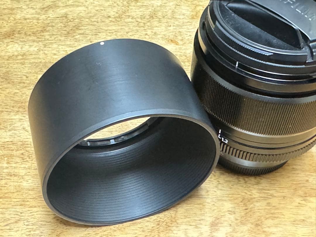 レンズ(単焦点) Fuji film 56mm f1.2 R