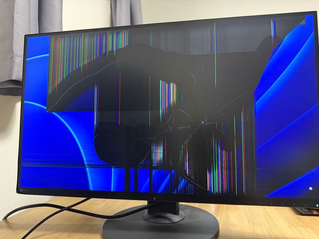 FlexScan EV2780 ジャンク 液晶割れ