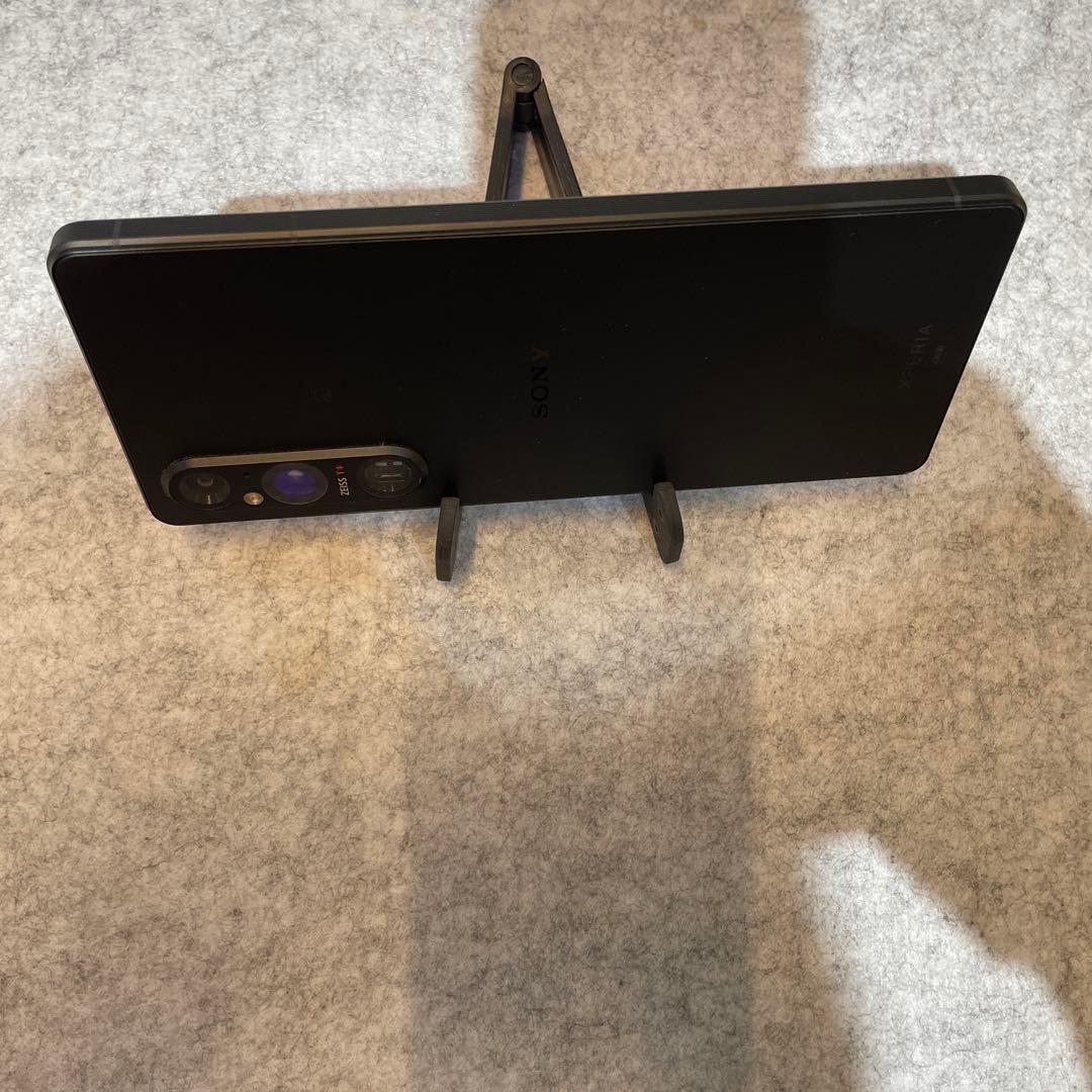 P001 au SIMフリー　Xperia 1 V SOG10