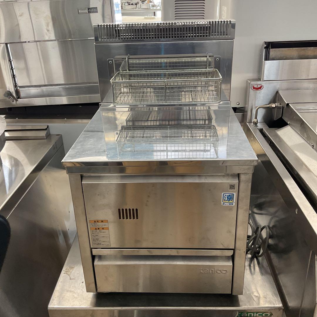 業務用卓上フライヤー　NB-とFL-C4045G 2022年製　タニコー