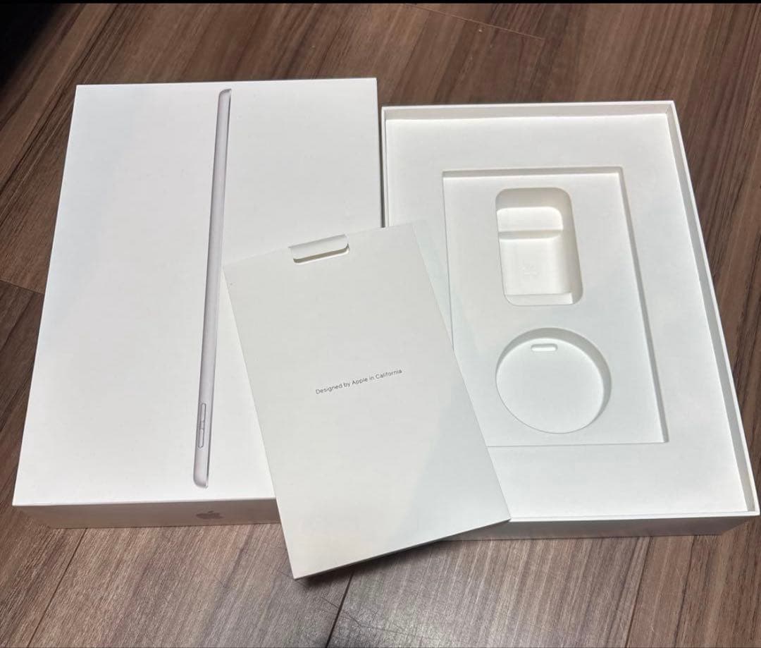 Apple iPad 第9世代 64GB シルバー本体 箱付き・ケース付属も可