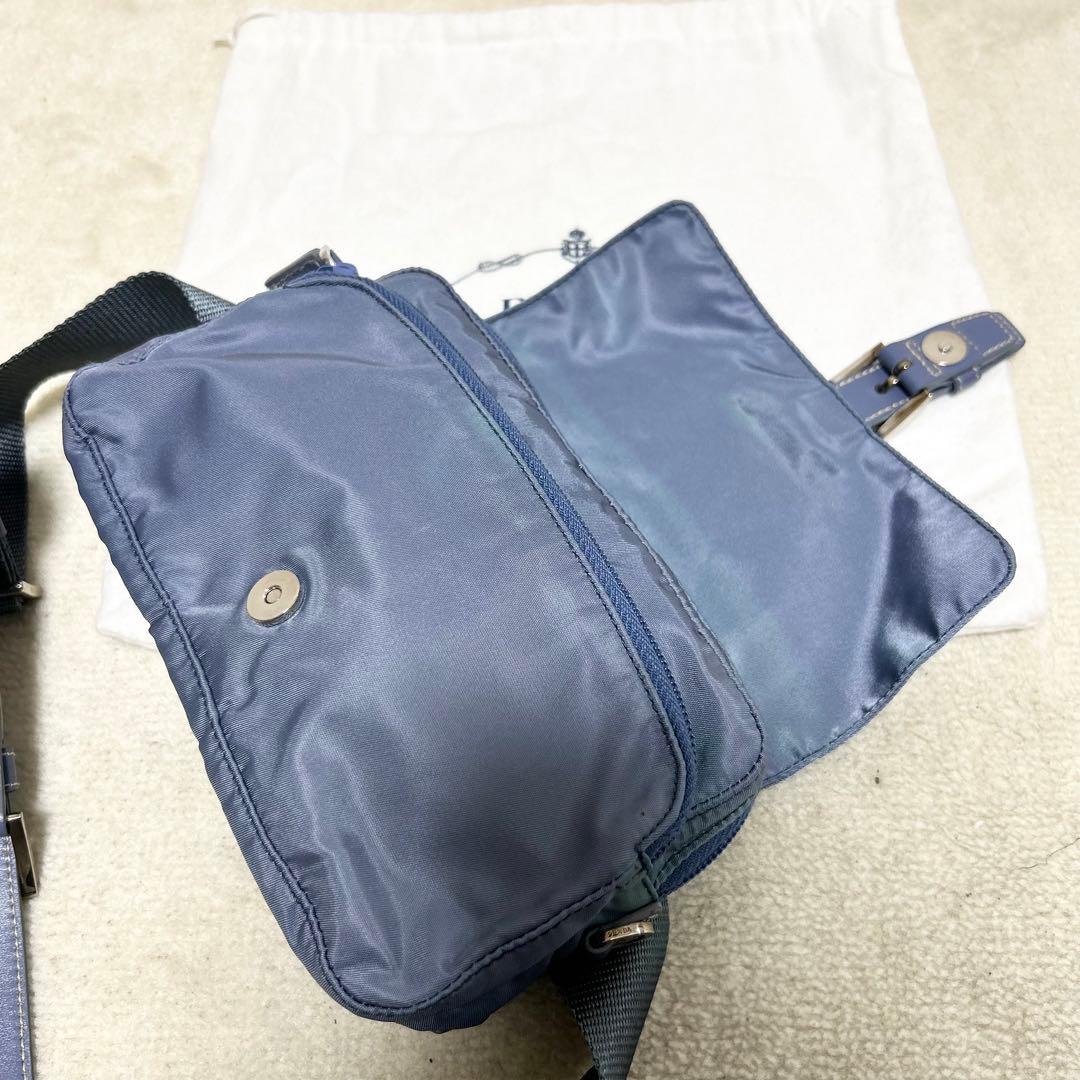 美品　プラダ　PRADA ボディバッグ　ウエストポーチ　ミニショルダーバッグ
