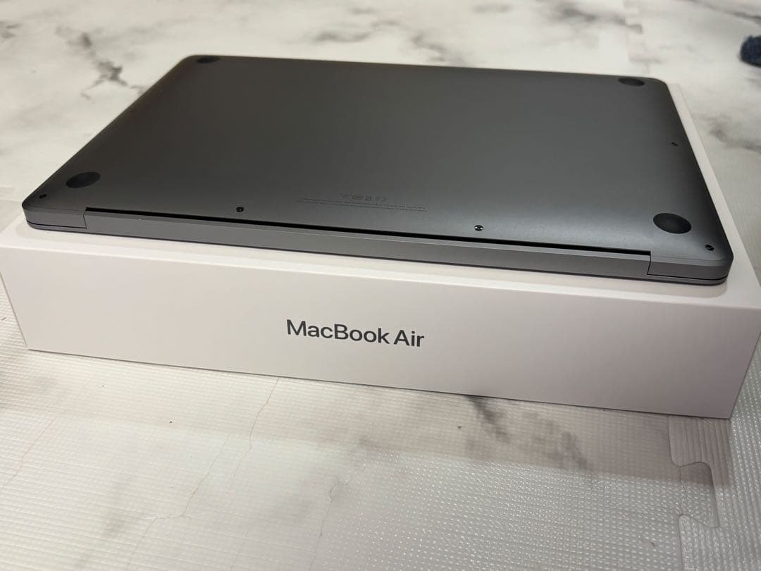 【極美品】MacBook Air M1 16GB 1TB USキー