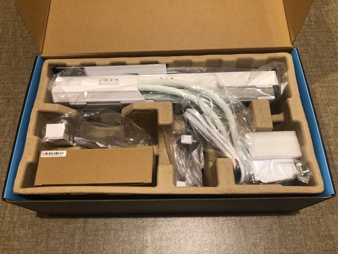 【新品未使用】LIAN LI HydroShift LCD 360TL 簡易水冷