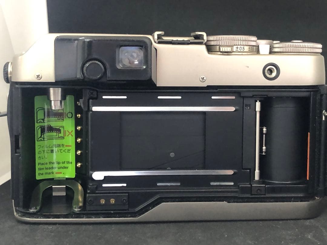 通電確認済み CONTAX G1 コンタックス フィルムカメラ B000