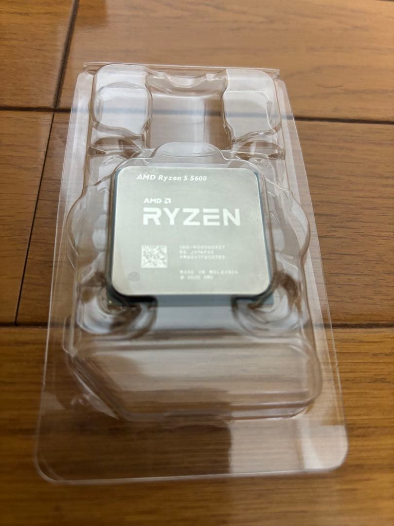 【使用期間3ヶ月未満／国内正規品】AMD Ryzen 5 5600