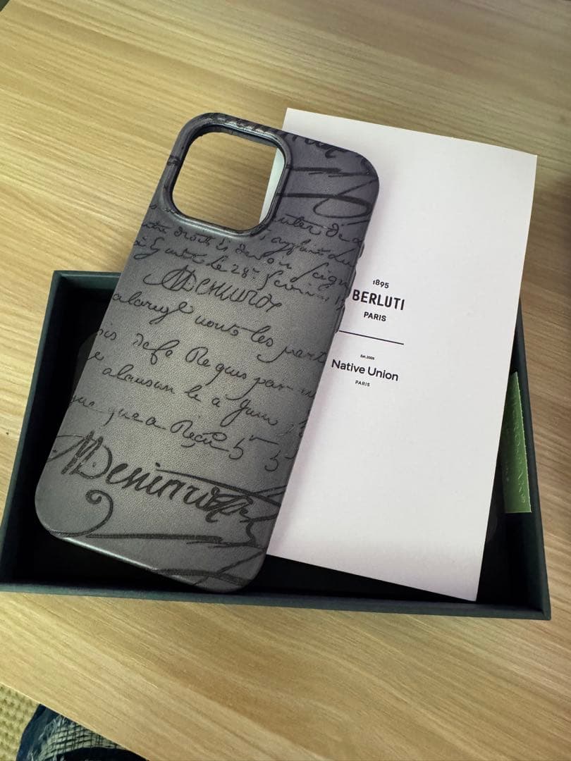 BERLUTI iPhone16ProMax 用ケース