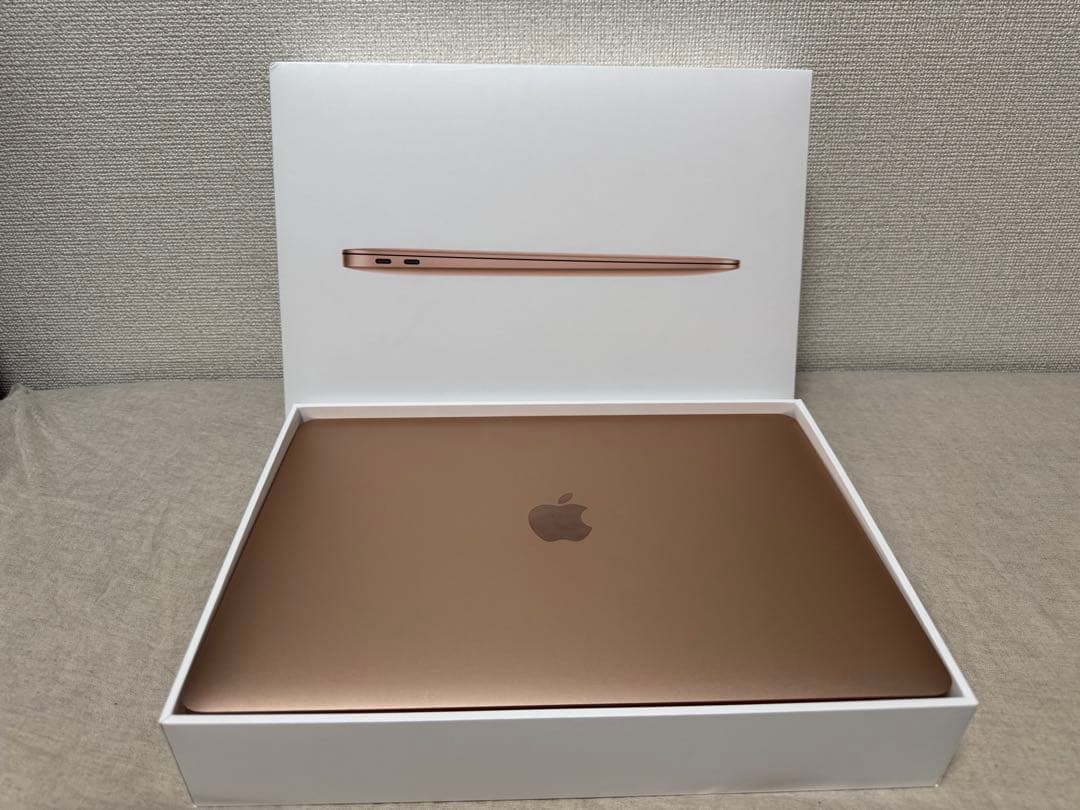 Macbook Air M1/13/US配列/容量256GB/メモリ16GB