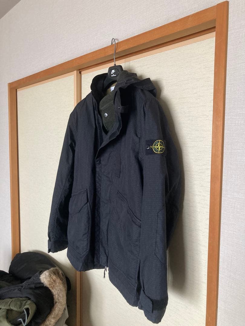 Stone  ブラック ブルゾン　コート　サイズL 数回着用美品