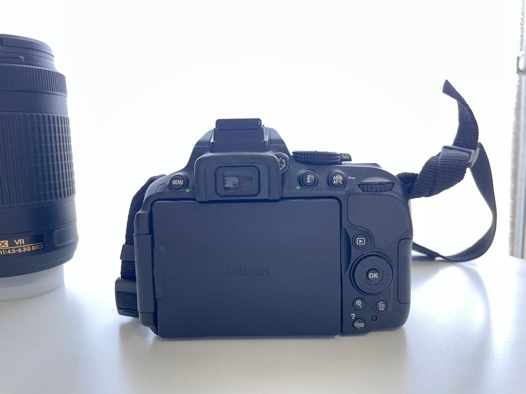 Nikon D5300 デジタル一眼レフカメラ レンズ2種付き
