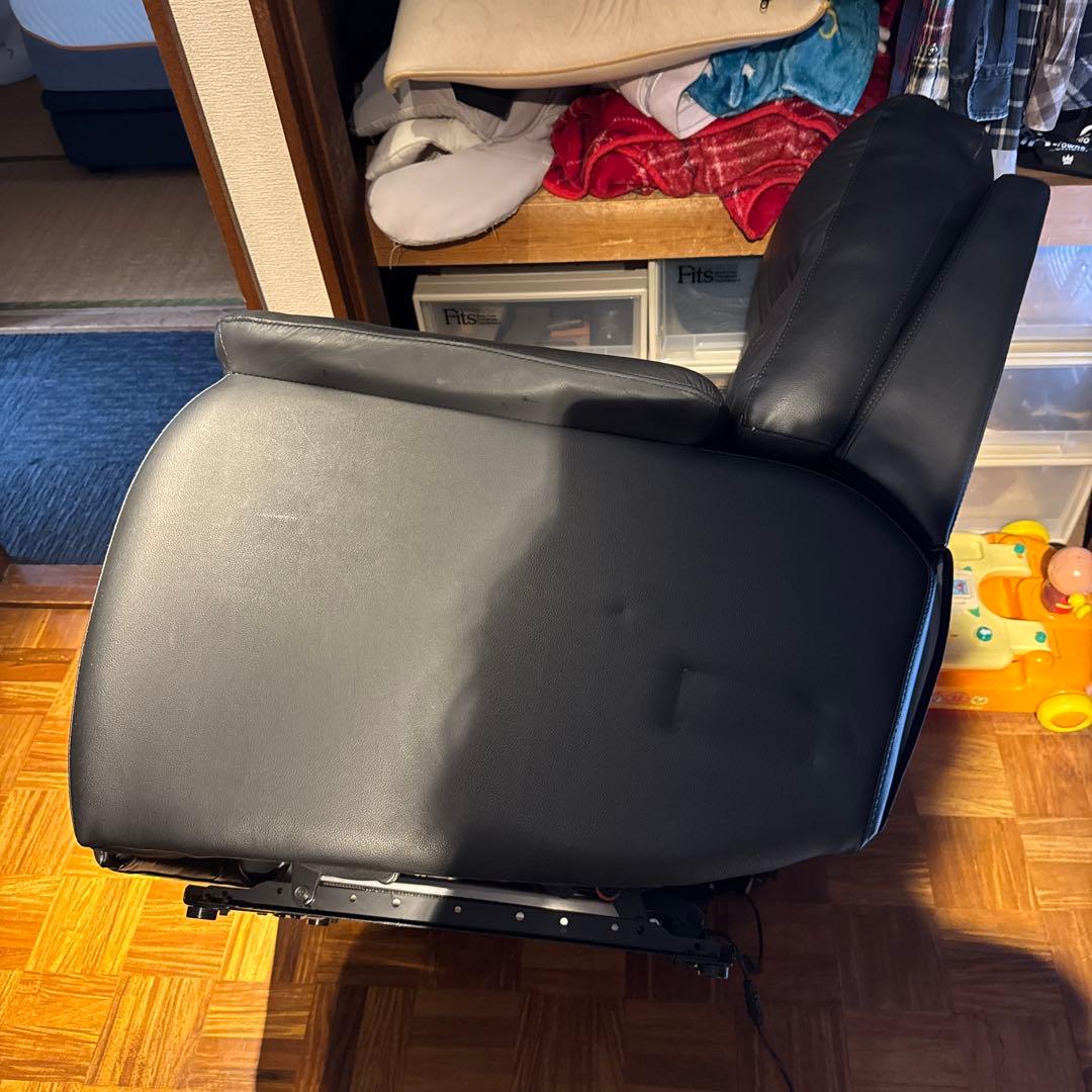 ニトリ　電動リクライニングチェア　HL02227S-2732