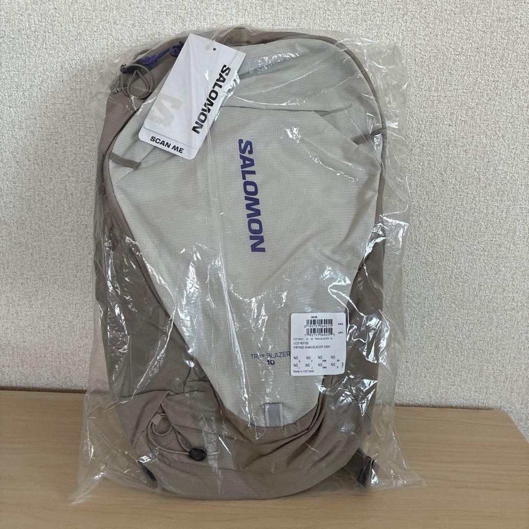 未開封新品SALOMONサロモンTRAILBLAZER 10 グレー　リュック