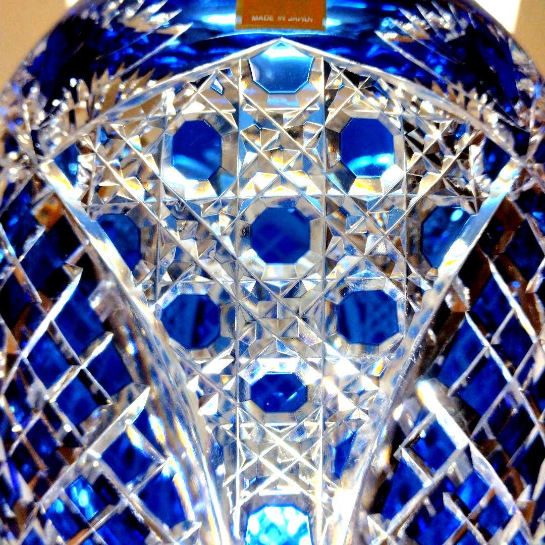 新品未使用カガミクリスタル江戸切子笹っ葉八角籠目文花瓶花器フラワーベース薩摩切子