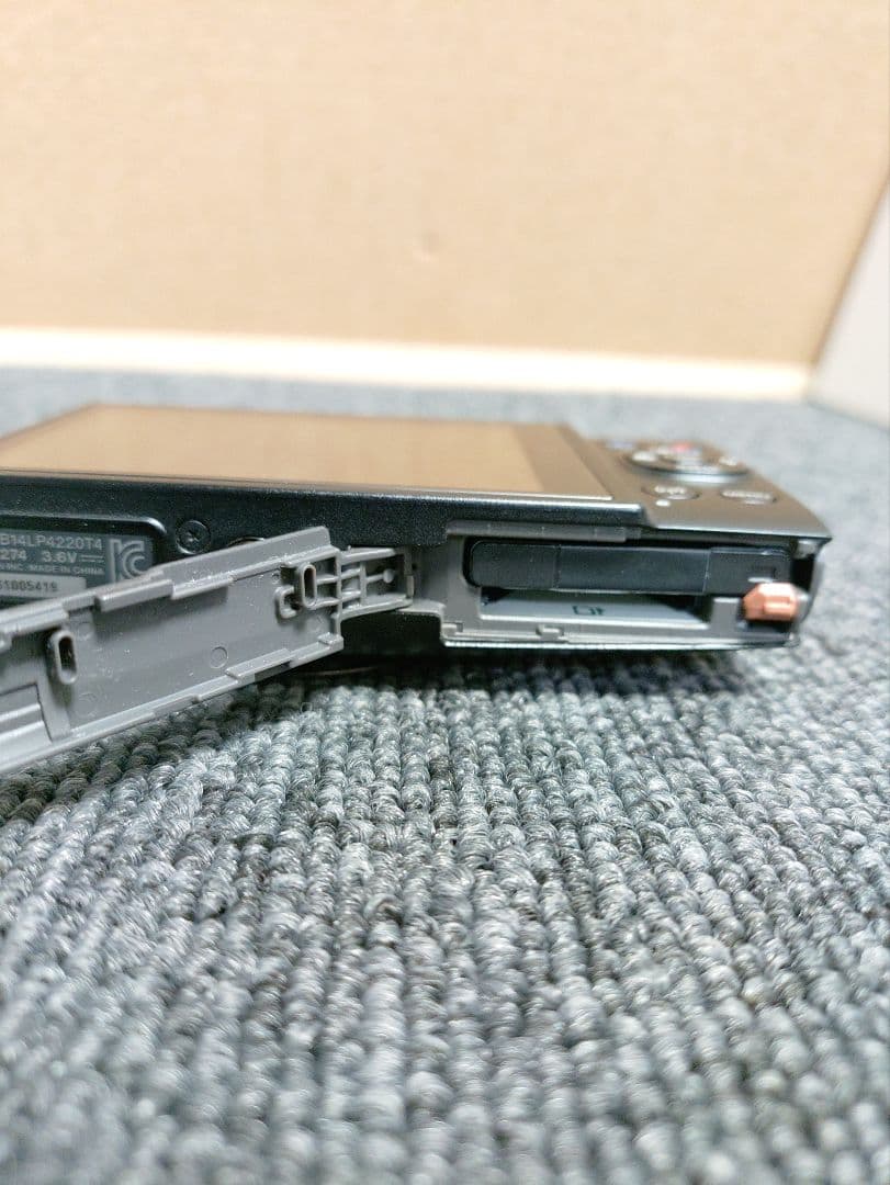 75☆ Canon キャノン デジカメ デジタルカメラ IXY 650