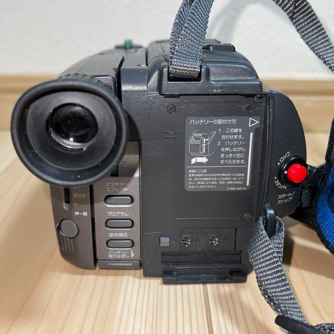 小*夫様 ☆美品 動作OK Hi8ソニー CCD-TRV60 高画質8ミリビデオ