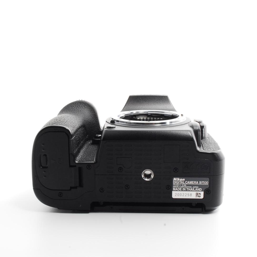 Nikon D7500❤️Wi-Fi&4K動画❤️美品　一眼レフカメラ　スマホ転送