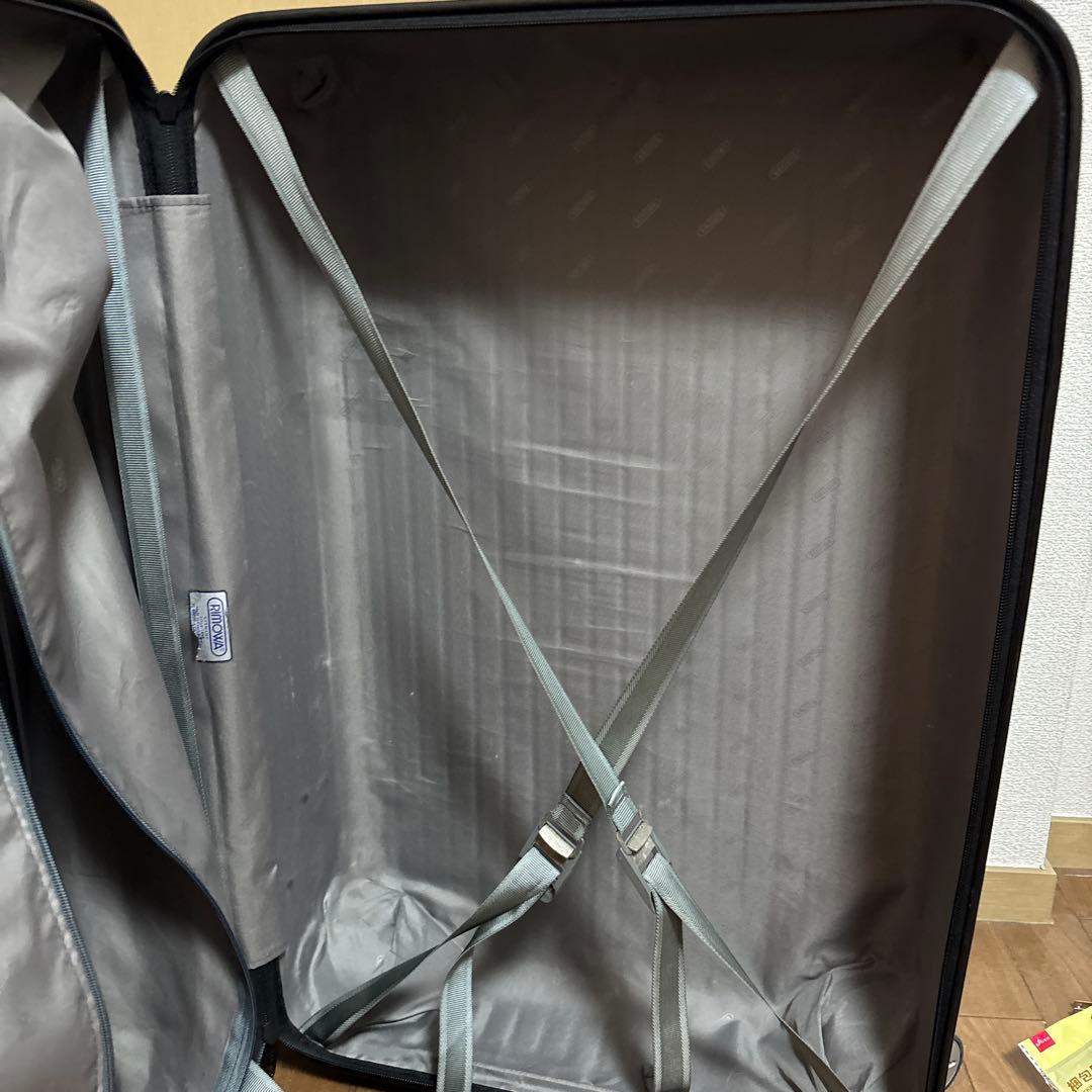 リモワ サルサ 4輪 82lシルバー　RIMOWA キャリーケース