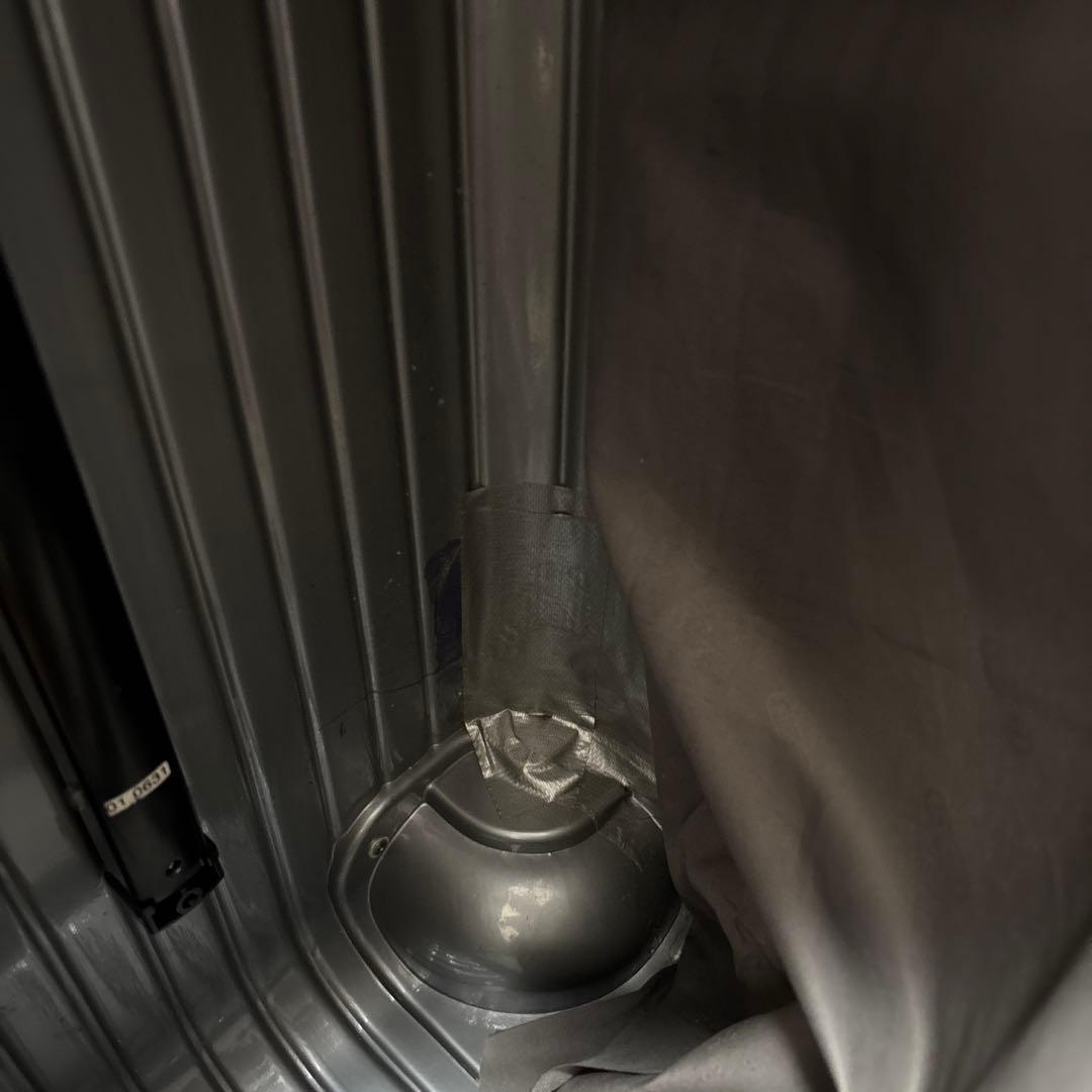 リモワ サルサ 4輪 82lシルバー　RIMOWA キャリーケース