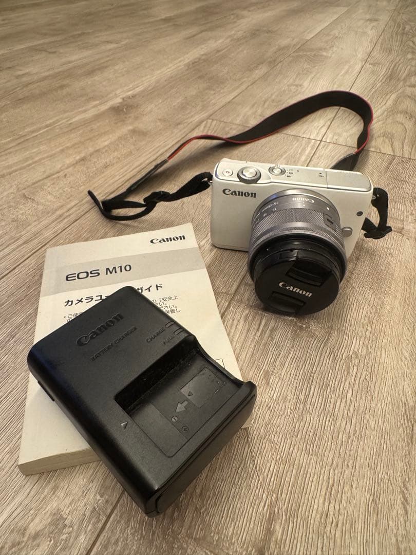 【チェック済】Canon EOS M10 ミラーレスカメラ