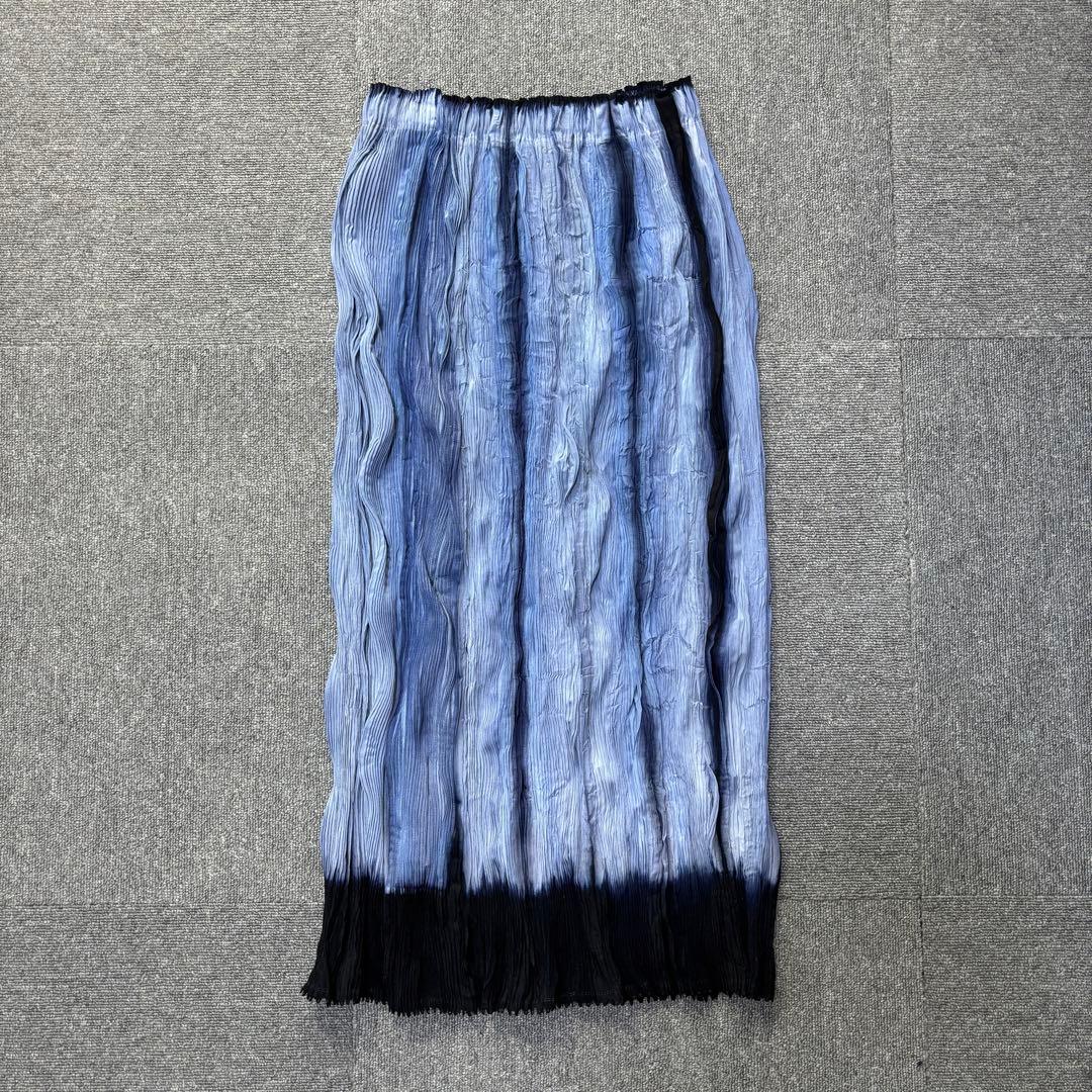 ISSEY MIYAKE FETE グラデーション プリーツスカート ブルー